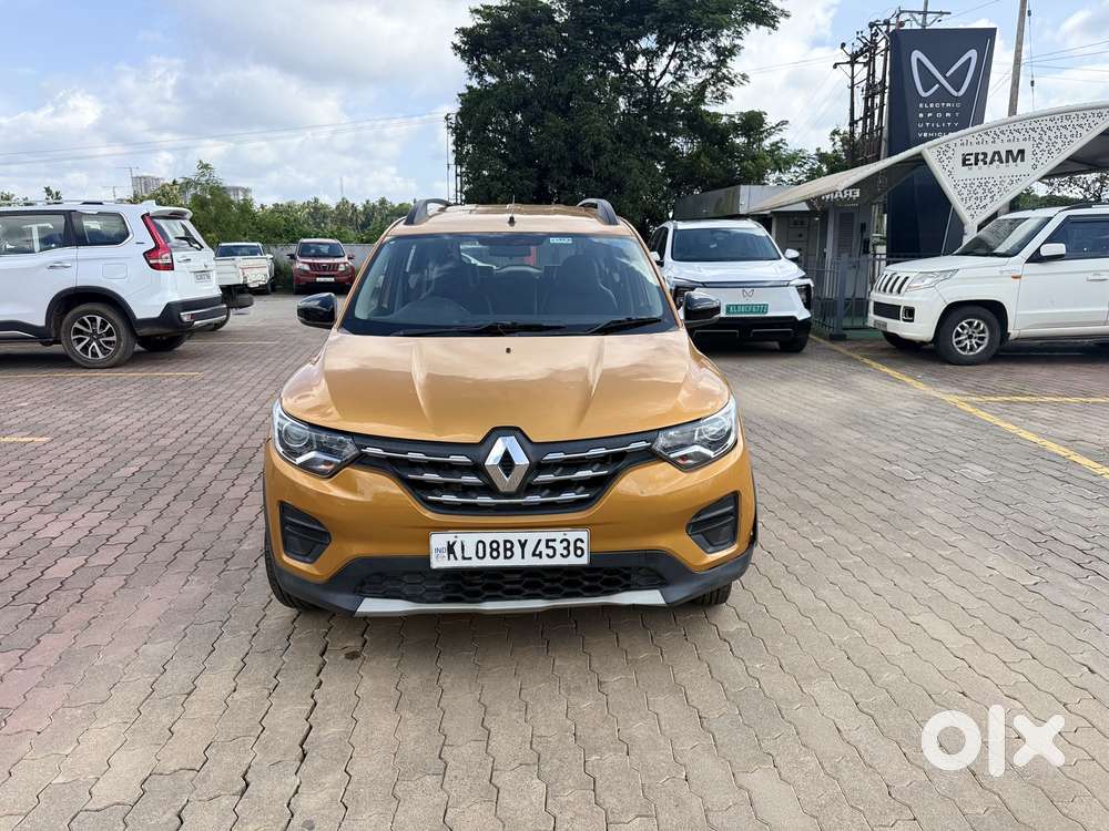 Renault Triber Rxt, 2022, Petrol