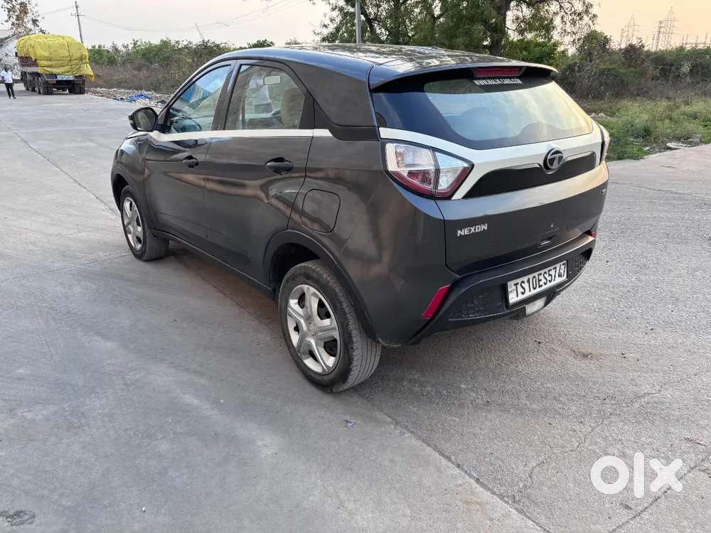 Tata Nexon 2019 Petrol 60000 Km Driven
