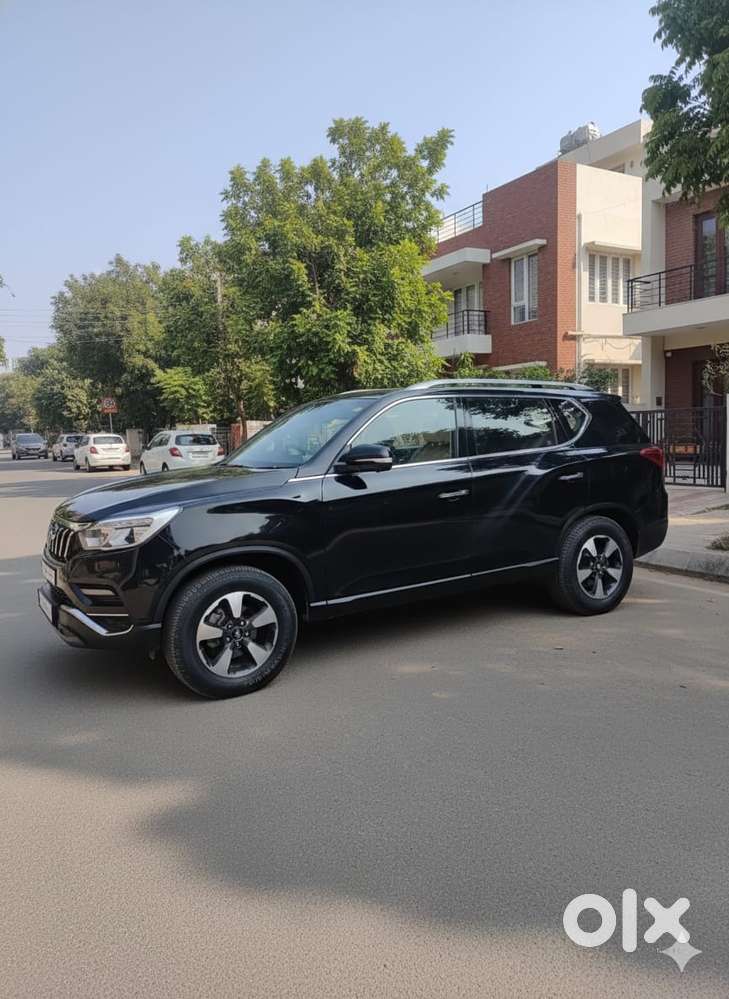 Mahindra Alturas G4 4wd At, 2021, Diesel
