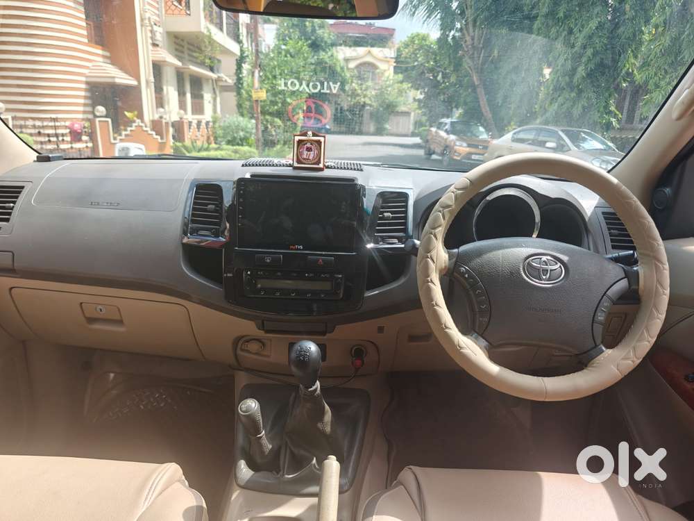 Toyota Fortuner 3.0 4x4 Manual, 2012, Diesel
