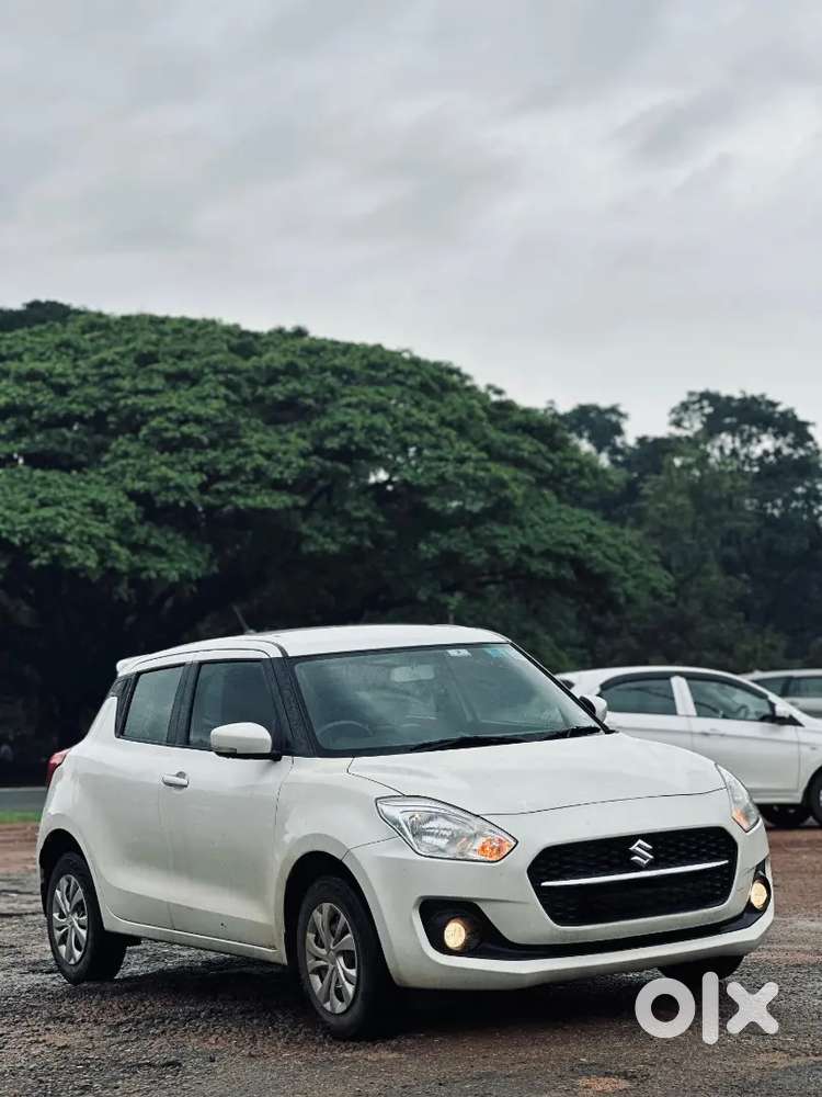 Maruthi Suzuki Swift Vxi Automatic 2023 Neat  Condition.