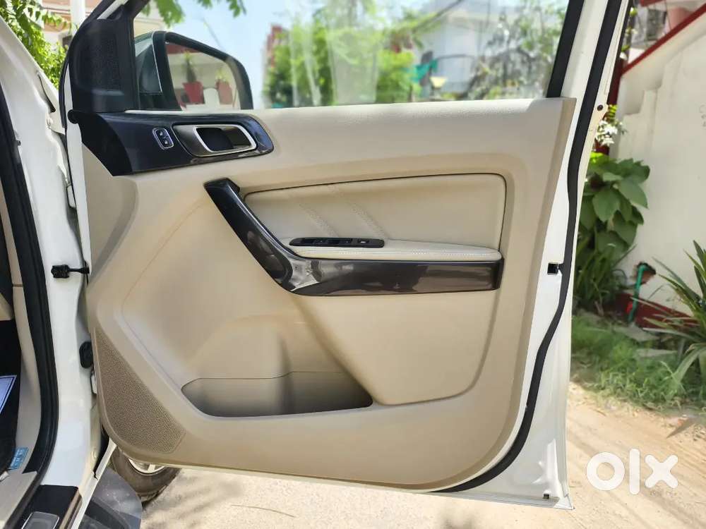 Ford Endeavour Vip Number Showroom Condition