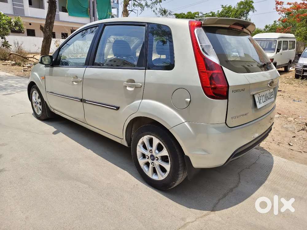 Ford Figo 2012 Diesel Well Maintained