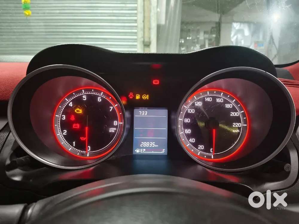 Maruti Suzuki Swift 2022 Petrol 28000 Km Driven