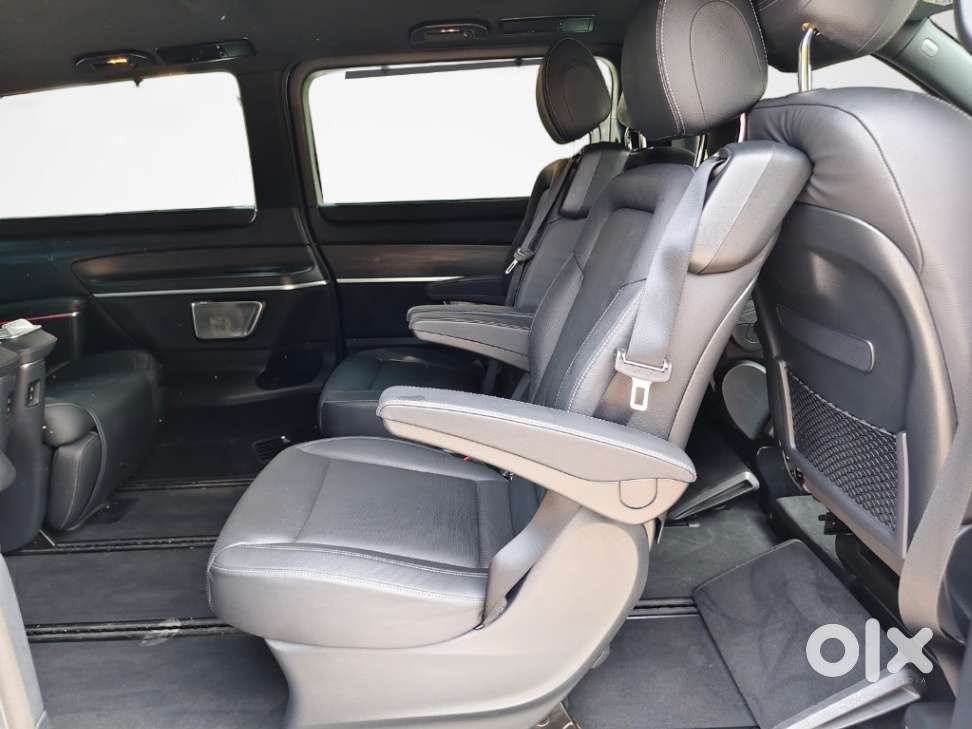 Mercedes-benz V-class V 300 Avantgarde Extra Long, 2025, Petrol