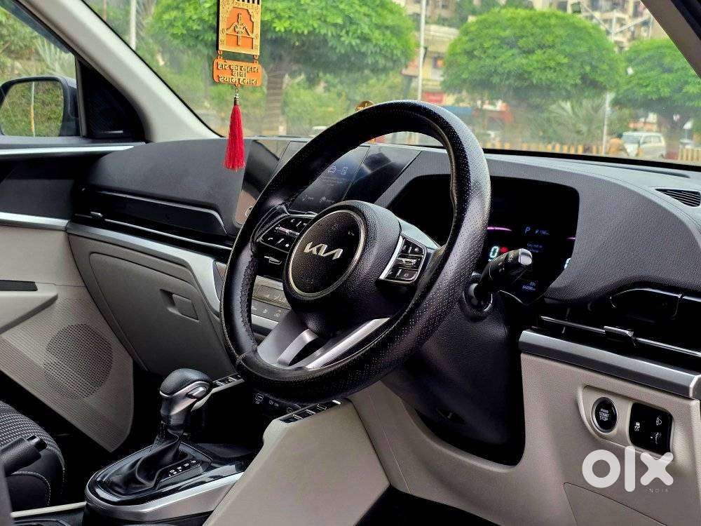 Kia Carens 1.4 Prestige Plus Turbo Dct 7 Str, 2023, Petrol