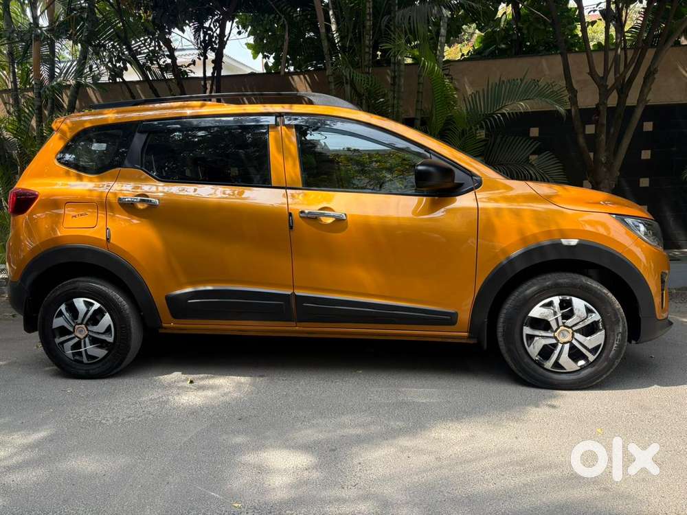 Renault Triber Rxl, 2022, Petrol