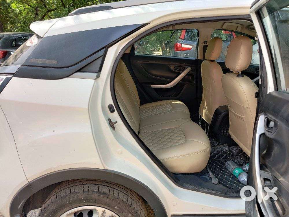 Tata Nexon 1.2 Revotron Xma Amt (s), 2021, Petrol