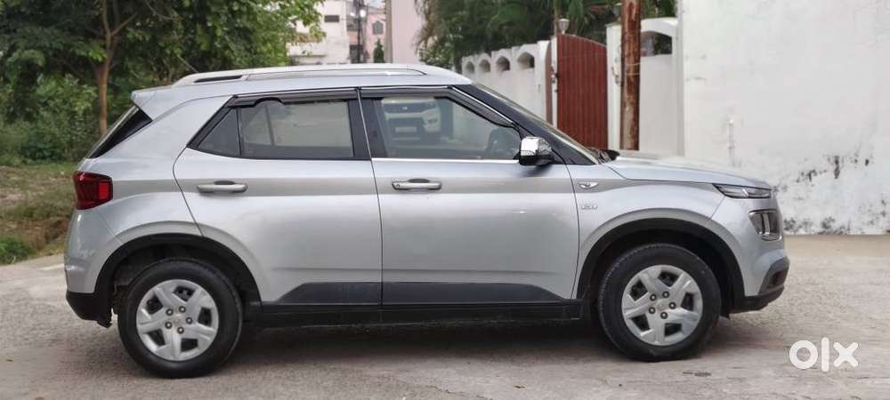 Hyundai Venue, 2019, Petrol