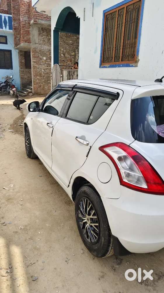 Maruti Suzuki Swift 2012