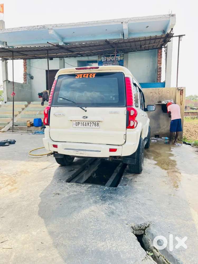 Mahindra Scorpio 2014 Diesel 130000 Km Driven