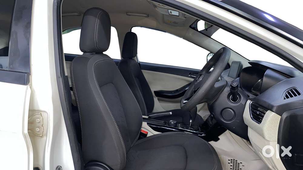 Tata Nexon 1.2 Revotron Xza Plus, 2022, Petrol