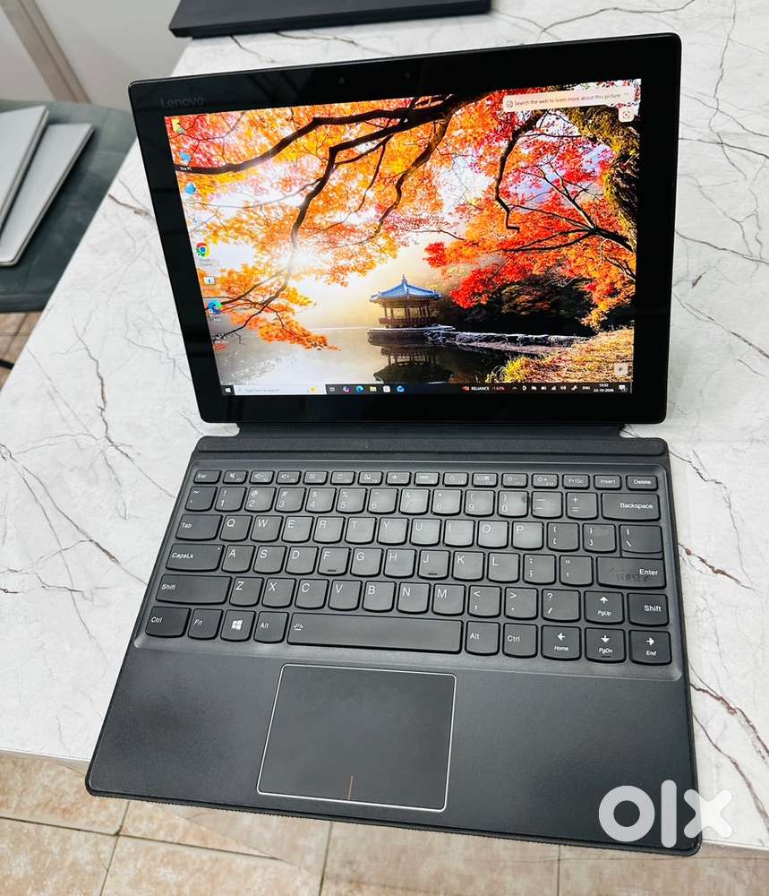 Lenovo i5 detachable touchscreen in 20500/-