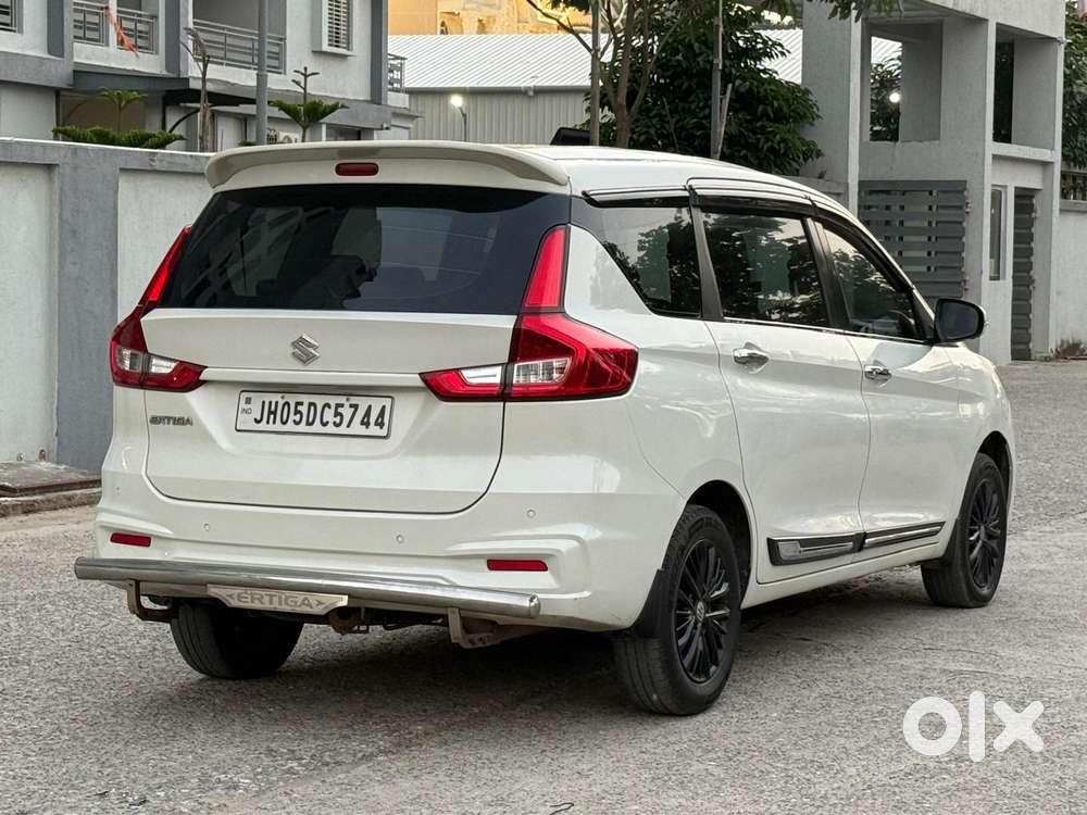 Maruti Suzuki Ertiga Vxi Cng, 2022