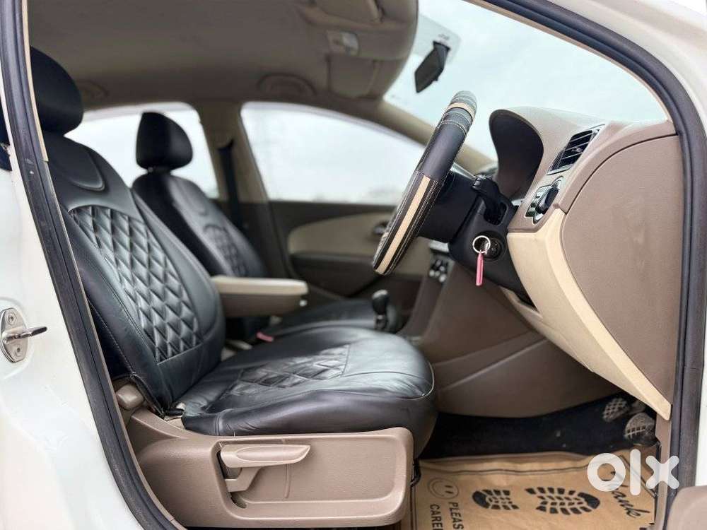 Skoda Rapid 1.5 Tdi Ambition Plus, 2015, Diesel