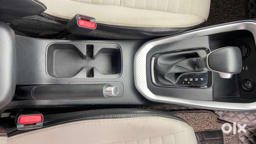 Kia Sonet Htx D, 2023, Petrol