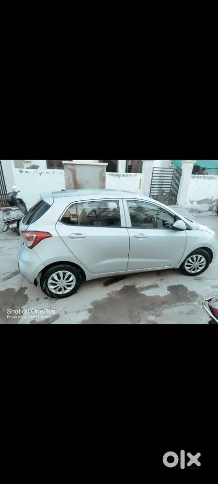 Hyundai Grand I10