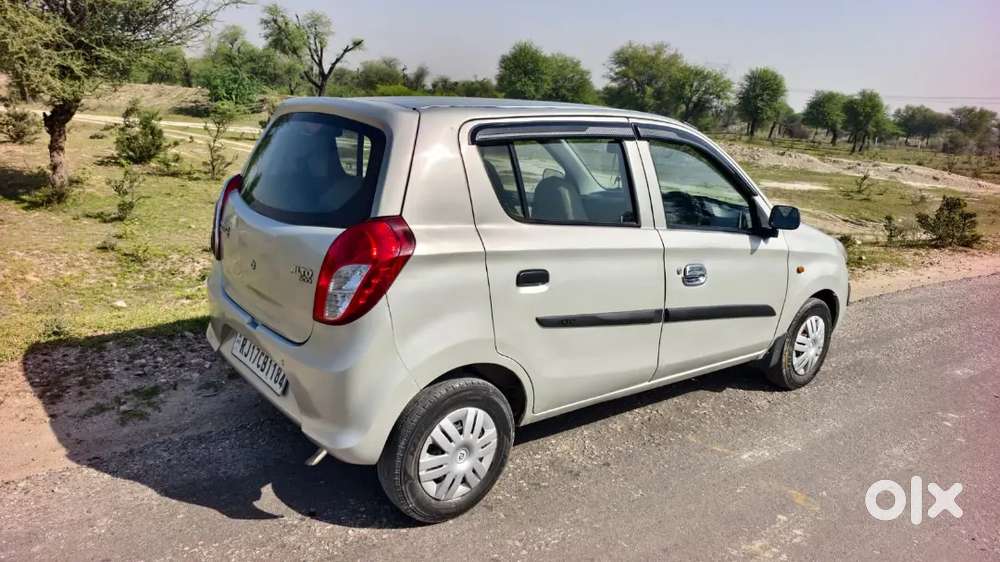 Paison Ki Jarurat Hai