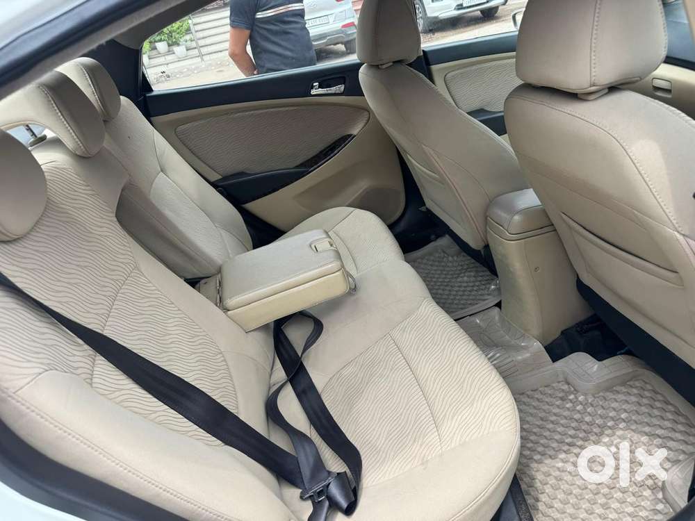 2012 Hyundai Verna Fluidic