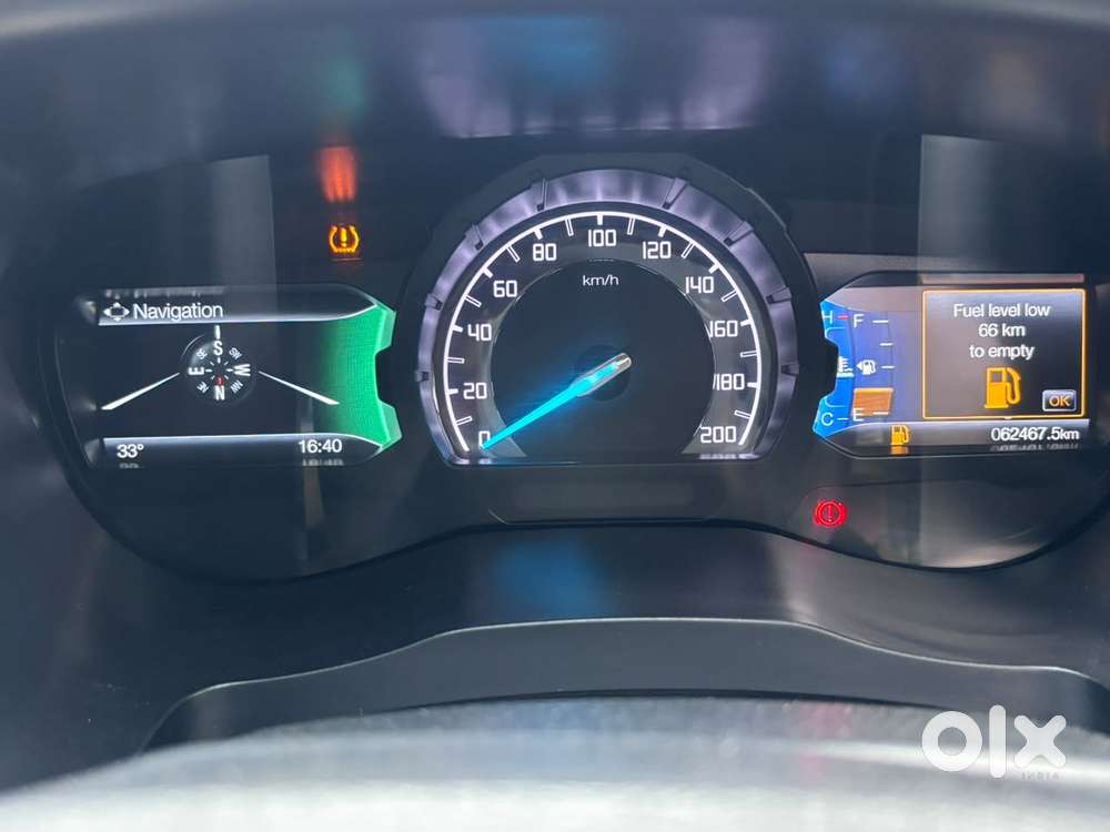 Ford Endeavour 2.2 Titanium 4x2 Mt, 2019, Diesel