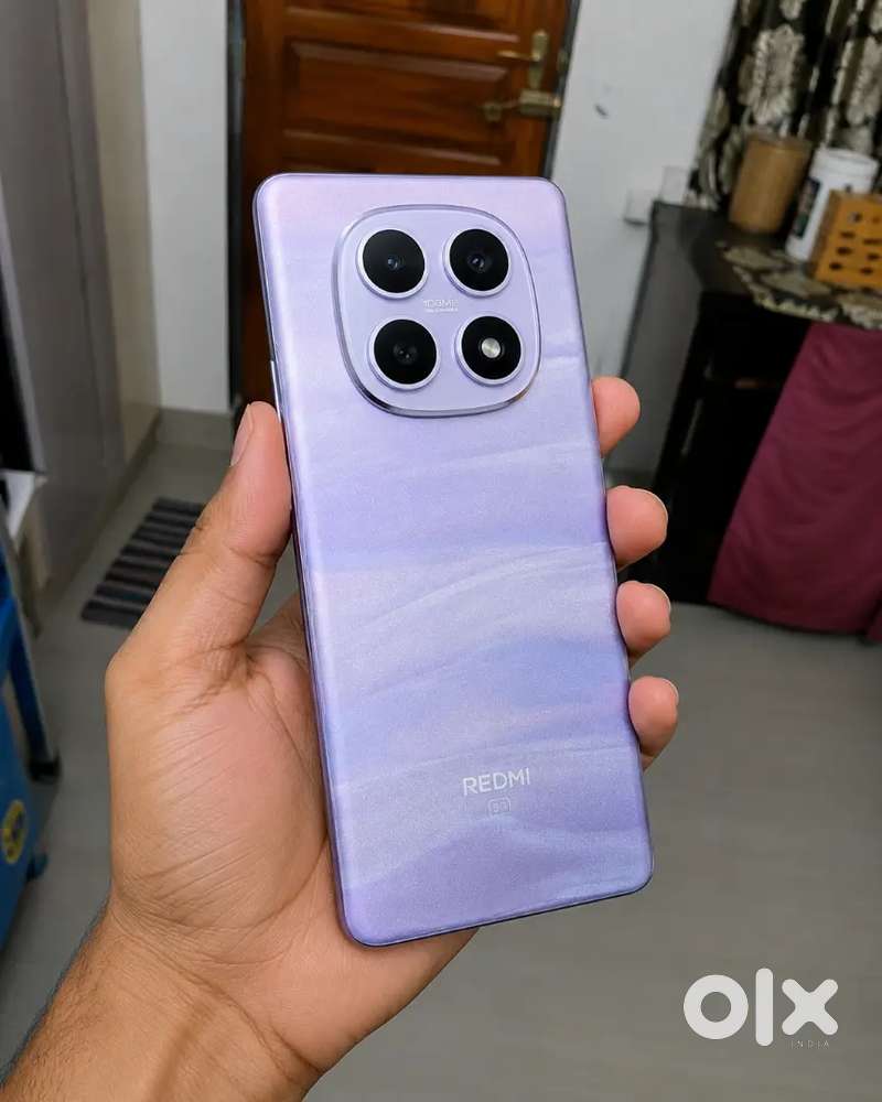 Redmi Note 15 5G 8/128gb just 1 day old selling in bumper offer