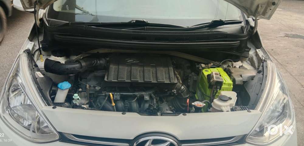 Hyundai Grand I10 [2017-2020] 1.2 Kappa Vtvt Sportz At, 2018, Petrol