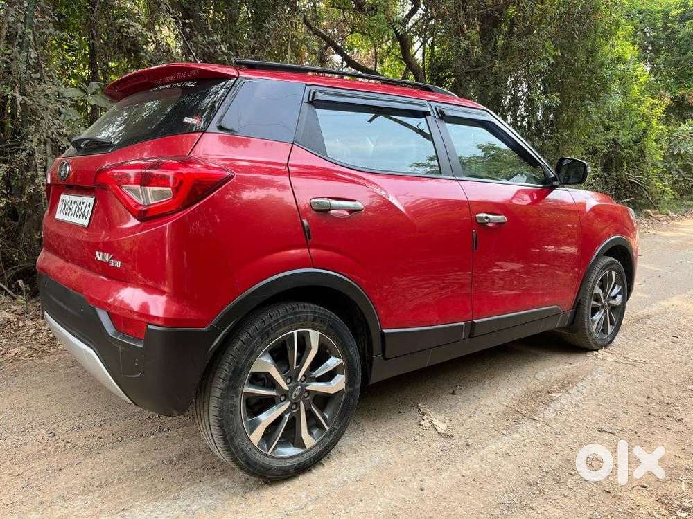 Mahindra Xuv300 W8 Option, 2020