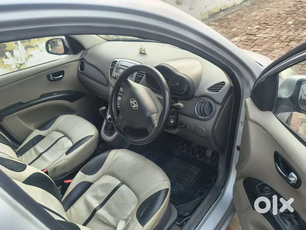 Hyundai I10 Sportz 2012