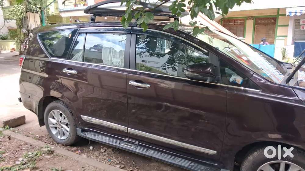 Toyota Innova Crysta 2019