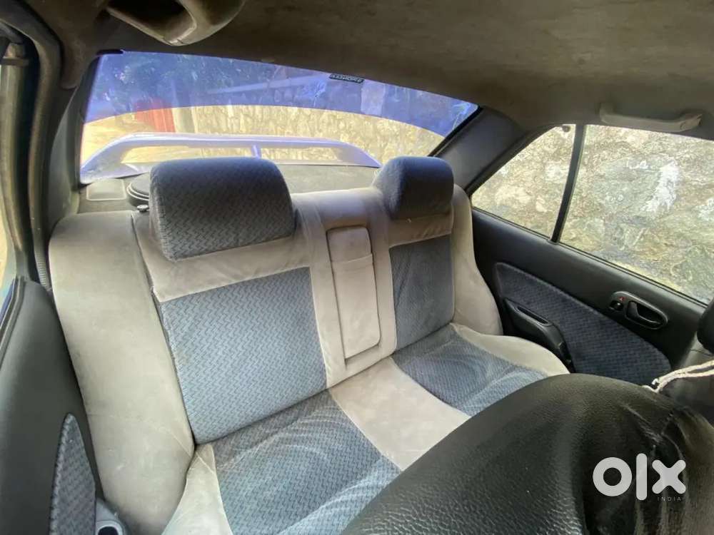 Maruti Suzuki Esteem 2000 Petrol 88000 Km Driven