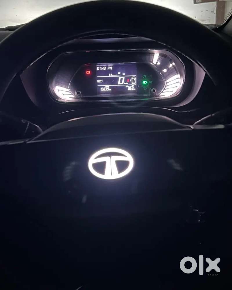 Nexon 2025. Only 15,000 Kms