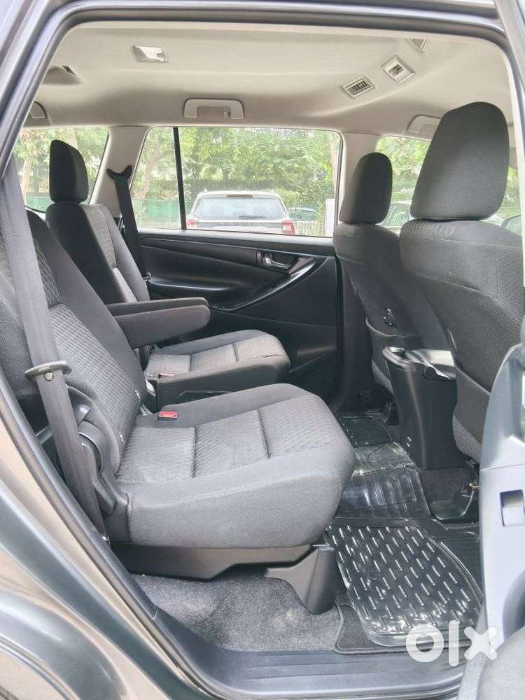 Toyota Innova Crysta 2.4 G Mt 7 Str, 2020, Diesel