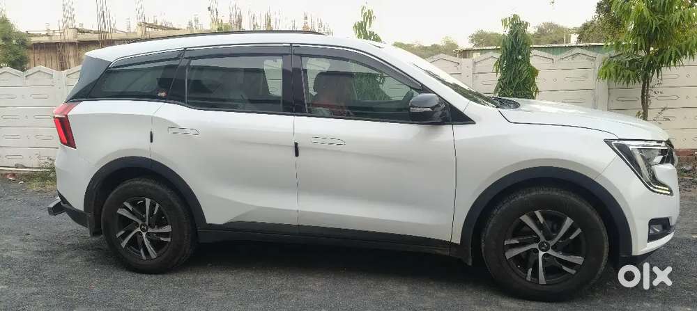 Mahindra Xuv700 2023 Diesel 78000 Km Driven