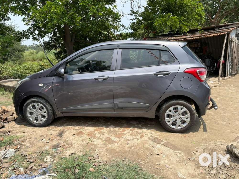 Hyundai Grand I10 2017 Petrol 39100 Km Driven