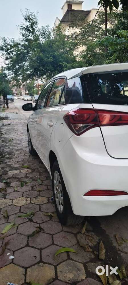 Hyundai I20 1.4 Crdi Sportz 6 Speed Bs Iv, 2017, Diesel