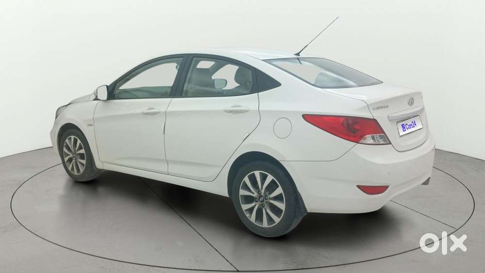 Hyundai Verna Fluidic 1.6 Vtvt Sx Automatic, 2014, Petrol