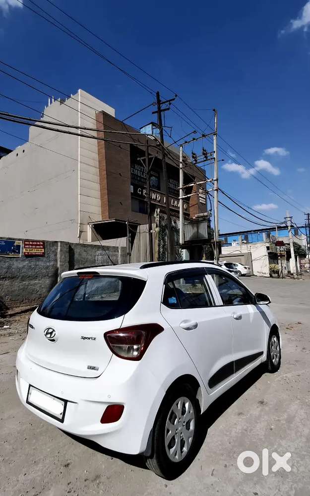 Hyundai Grand I10 2015 Petrol 75000 Km Driven