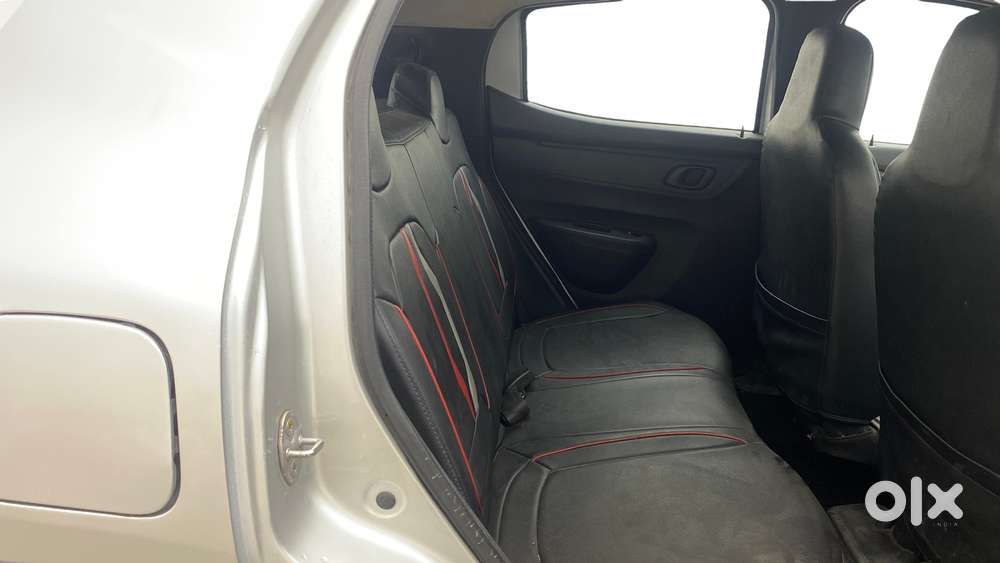 Renault Kwid 2019-ongoing 1.0 Rxt Amt (o), 2021, Petrol