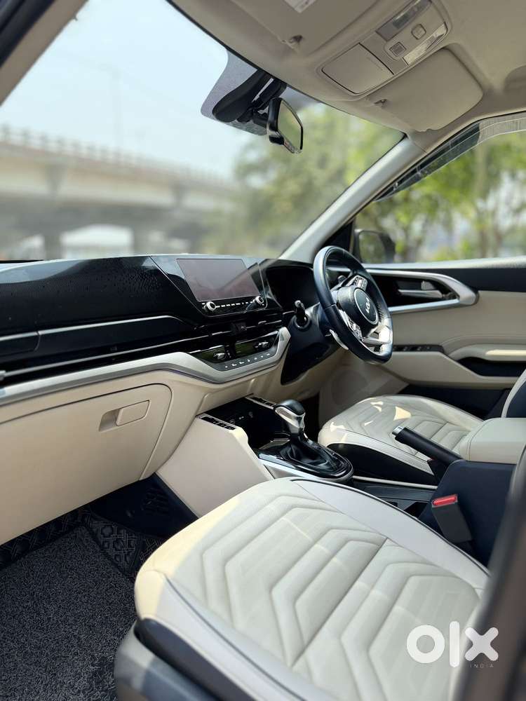 Kia Carens 1.5 Luxury Plus Diesel At 7 Str, 2024, Diesel