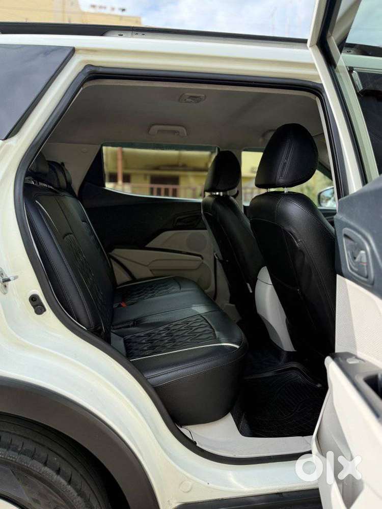 Mahindra Xuv300 W6, 2019, Petrol