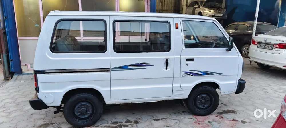 Maruti Omni White Petrol Owner Driven