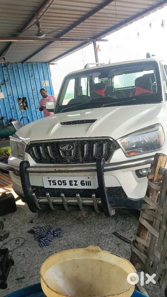 Mahindra Scorpio Classic 2017 Diesel 226116 Km Driven