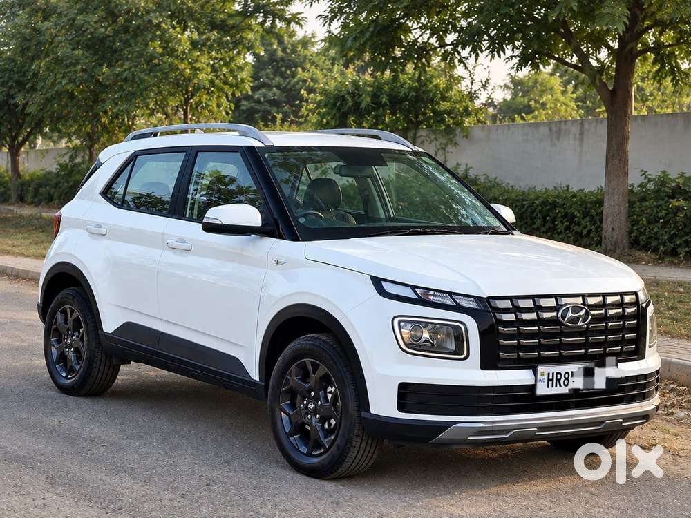 Hyundai Venue 1.2 S (o), 2025, Petrol