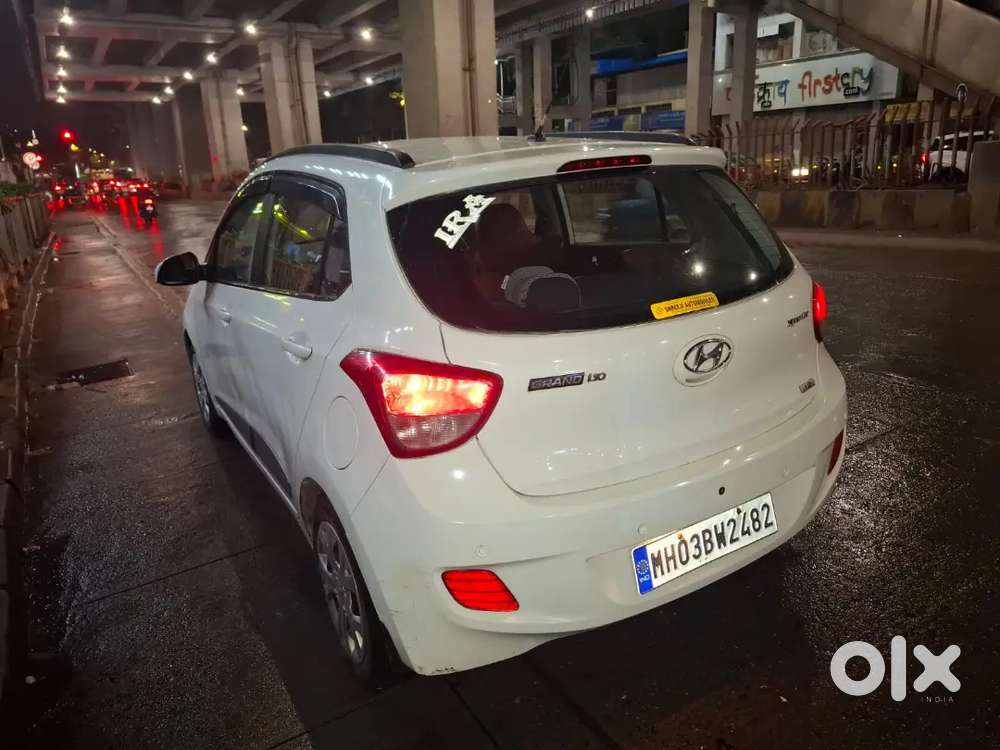 Hyundai Grand I10 2015 Sportz Cng Hybrid