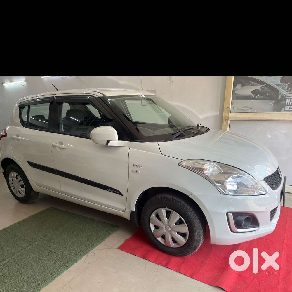 Maruti Suzuki Swift Lxi Option, 2016, Petrol