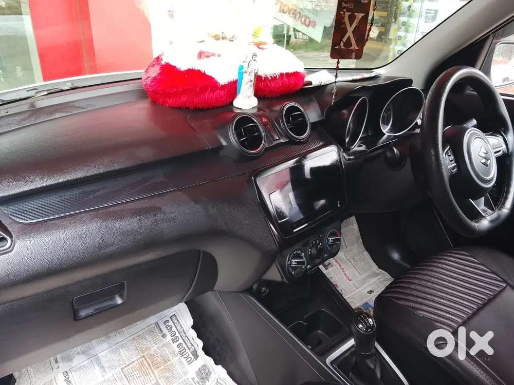 Maruti Suzuki Swift 2021 Petrol 70000 Km Driven