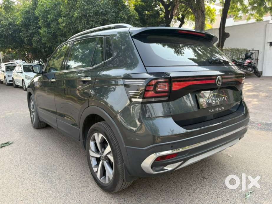 Volkswagen Taigun 1.0 Tsi Topline At, 2023, Petrol