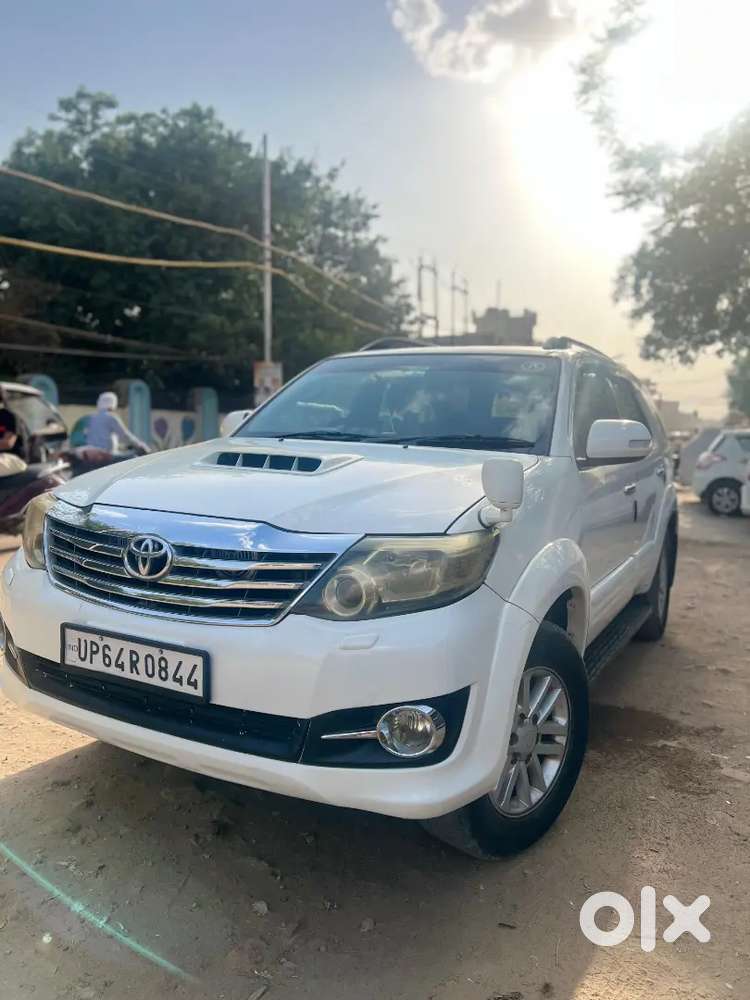 Toyota Fortuner 2012 Diesel Manual