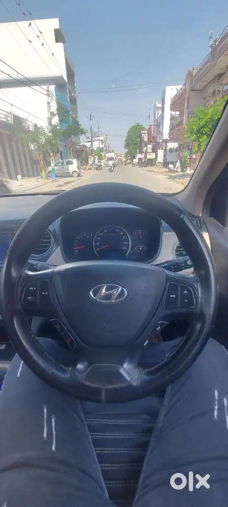 Showroom Condition Grand I10 Asta (o) 1.2 Auto Push Button Start