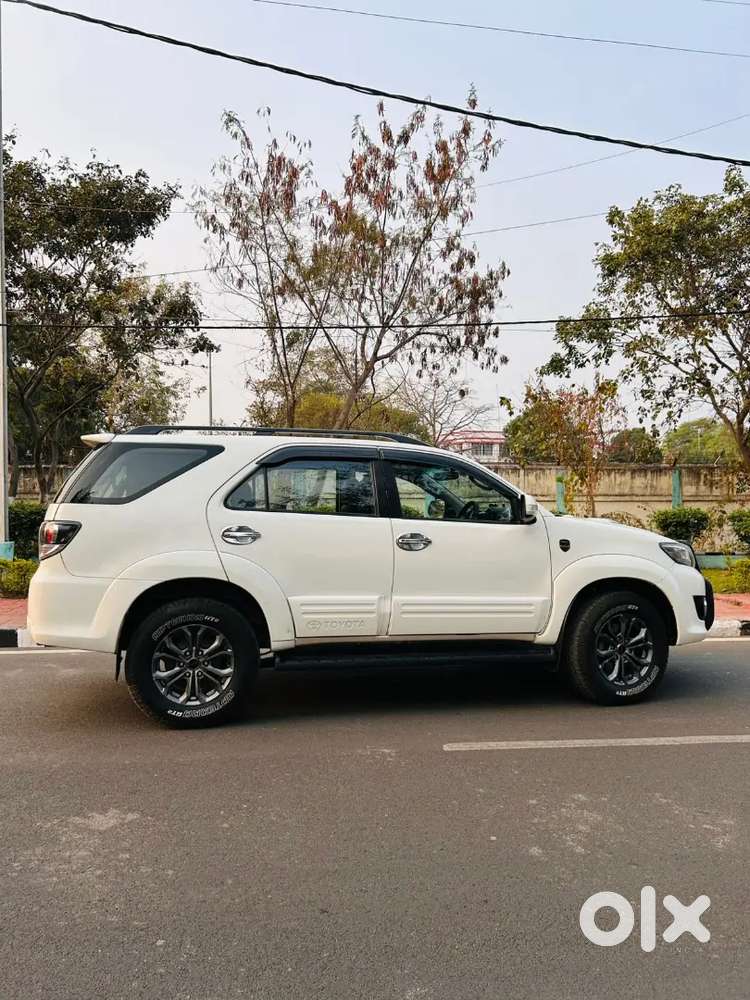 Toyota Fortuner 2015 3.0 L 4wd Trd Sportivo Top Model